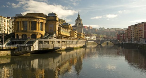 Study Abroad PVCC: Art History and Communication in Bilbao, Spain